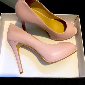 Guess Honora 2 Light Pink Leather Peep Toe Heels